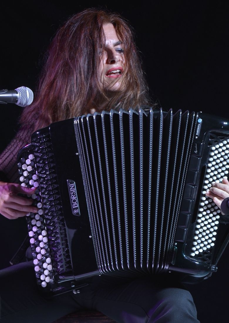 Miranda Cortes, musicista e fisarmonicista