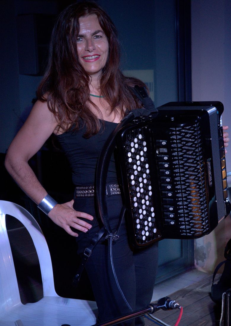Miranda Cortes, musicista e fisarmonicista