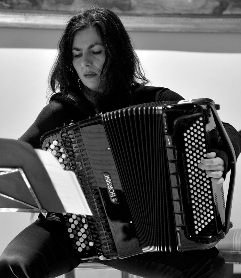 Miranda Cortes, musicista e fisarmonicista